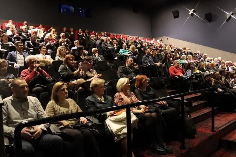 Pretpremijerno prikazan dokumentarni film „Dvije priče o Davoru“