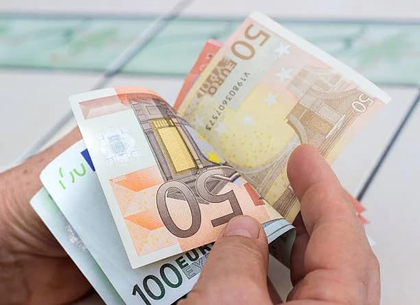 EU ima novu direktivu o plaćama. Stižu velike promjene za radnike i poslodavce