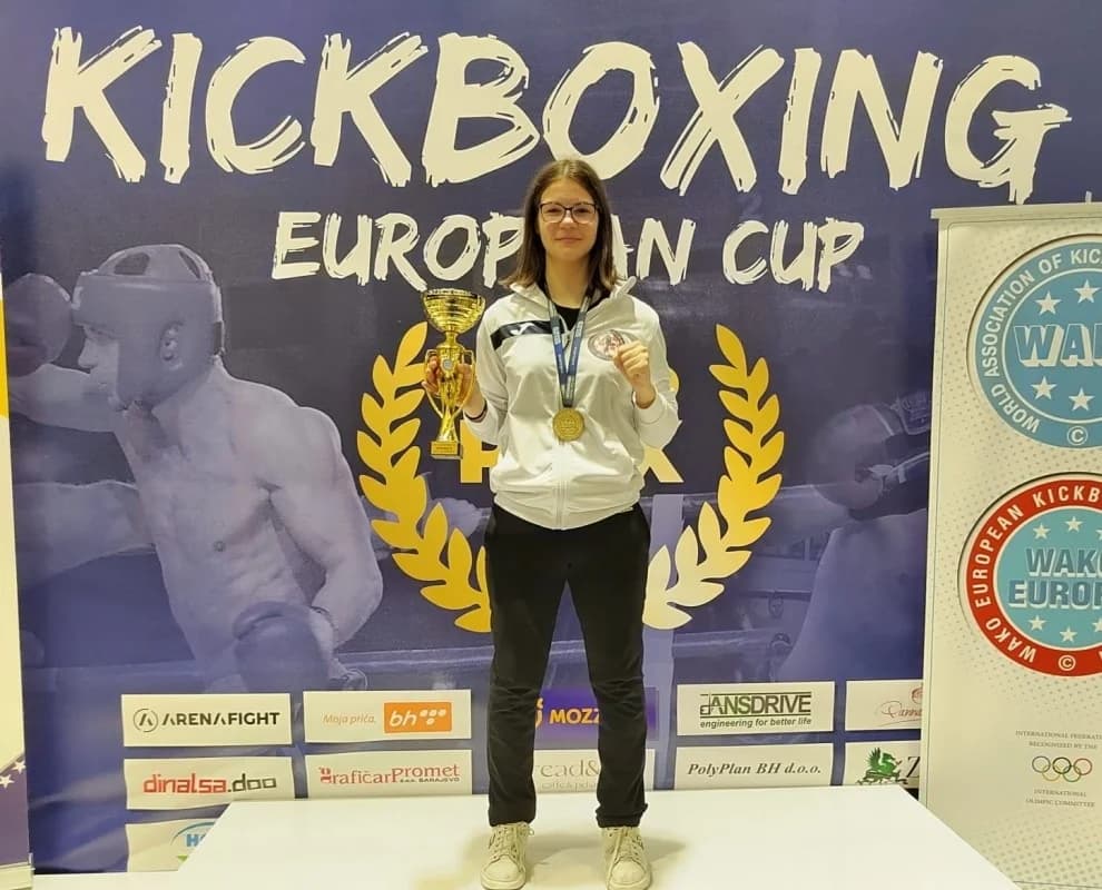 Kickboxing klub Borac Požega: Ivona Novak osvojila zlato na Europskom kupu u Sarajevu