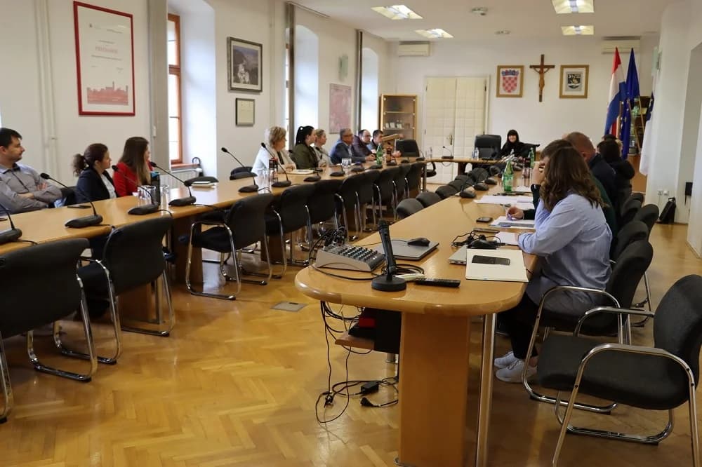 Održan radni sastanak s maturantima