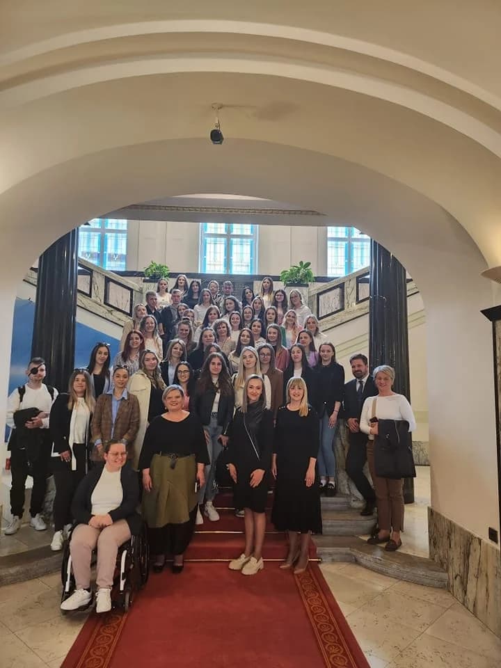 Studenti Fakulteta turizma i ruralnog razvoja u Požegi u Hrvatskom saboru