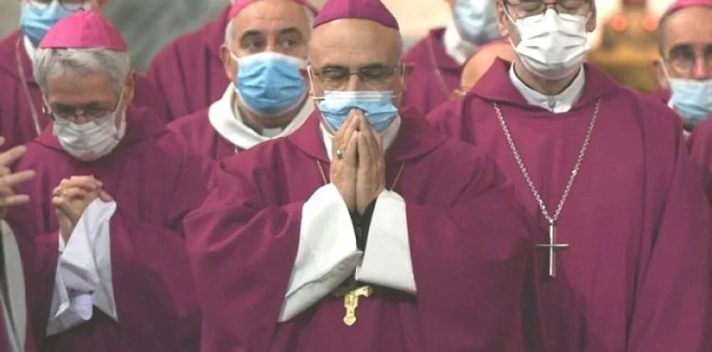 Biskupi iz Hrvatske izdali priručnike u kojima savjetuju kako zaštititi djecu od svećenika pedofila. Evo detalja