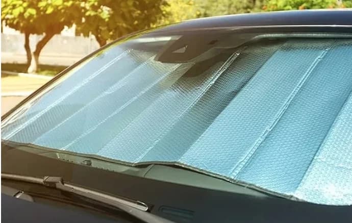 Kako se boriti protiv visokih temperatura u kabinama (parkiranih) automobila: Jedna metoda je iznimno uspješna…