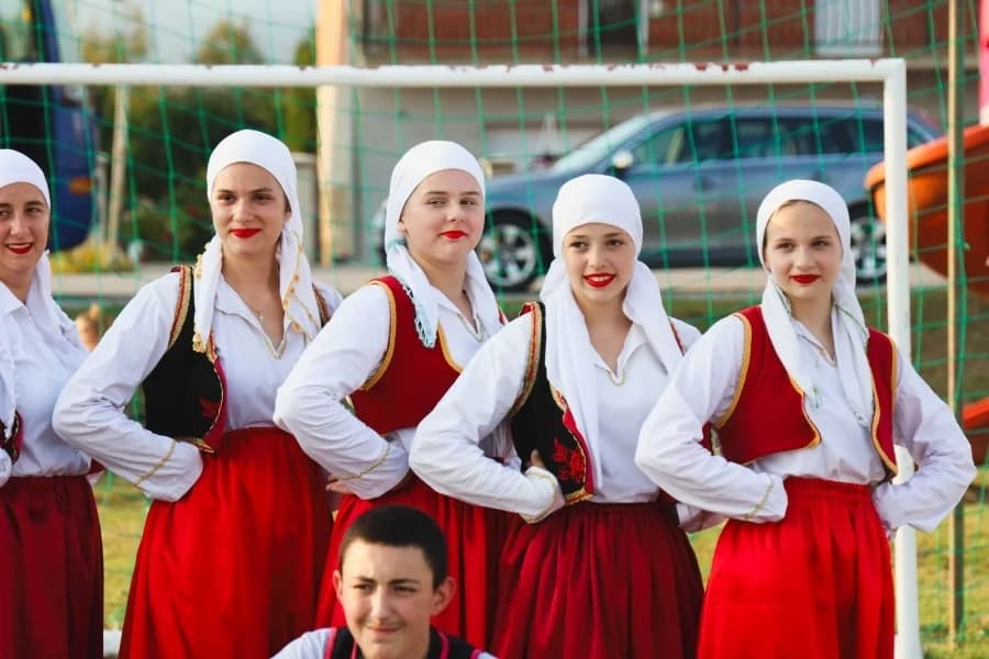 Bekteške noći