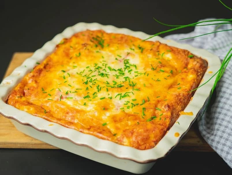 I slatko i slano: Recept za tursku pitu od kockica kruha koja se lako pretvara u ukusan desert