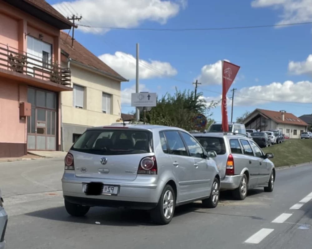 Prometna nesreća u Zrinskoj ulici