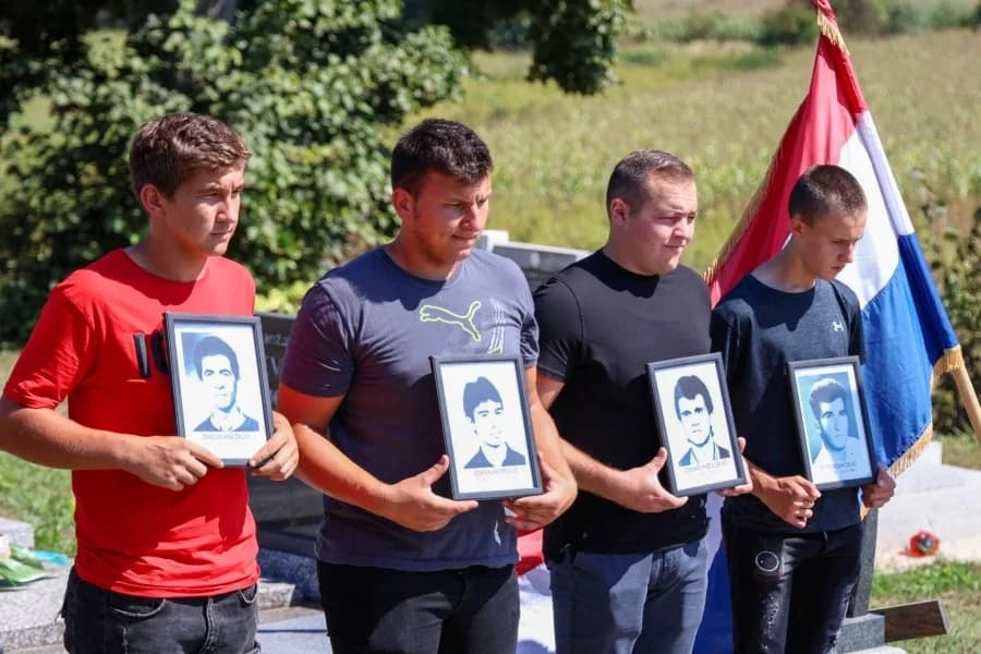 Počast poginulim braniteljima u Ruševu