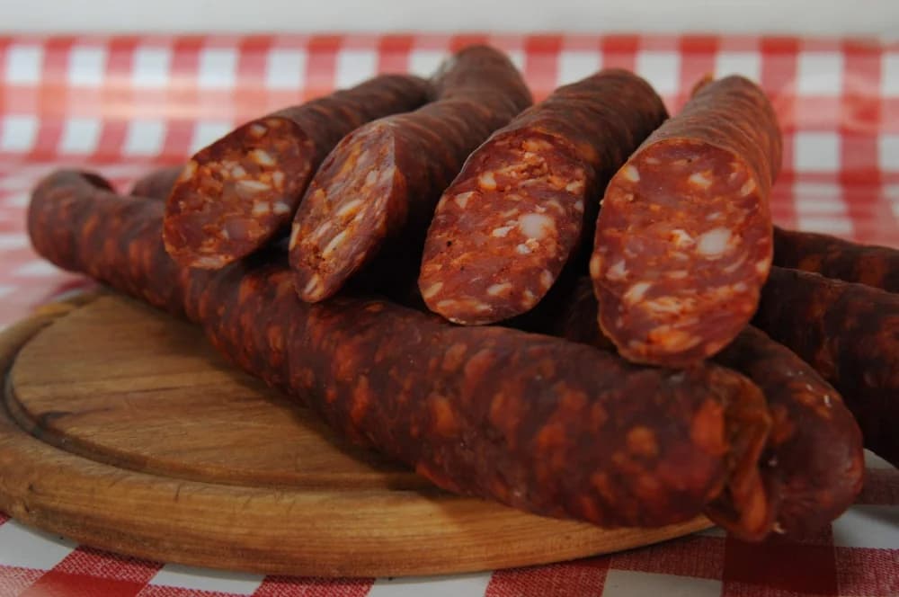 Kobasice poznate slavonske mesne industrije zbog salmonele povučene s tržišta