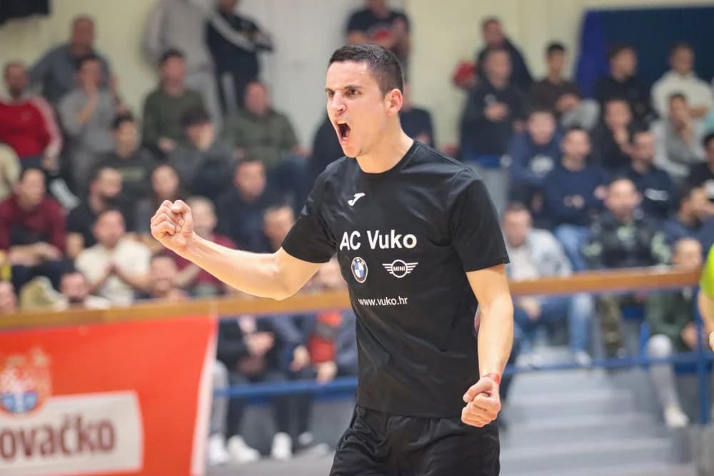 U polufinale 32. BMNT ’Požega 2023’ plasirali su se Caffe bar La Gazzetta/AS Jurić, COR d.o.o, Play Fitness i Caffe bar Samson