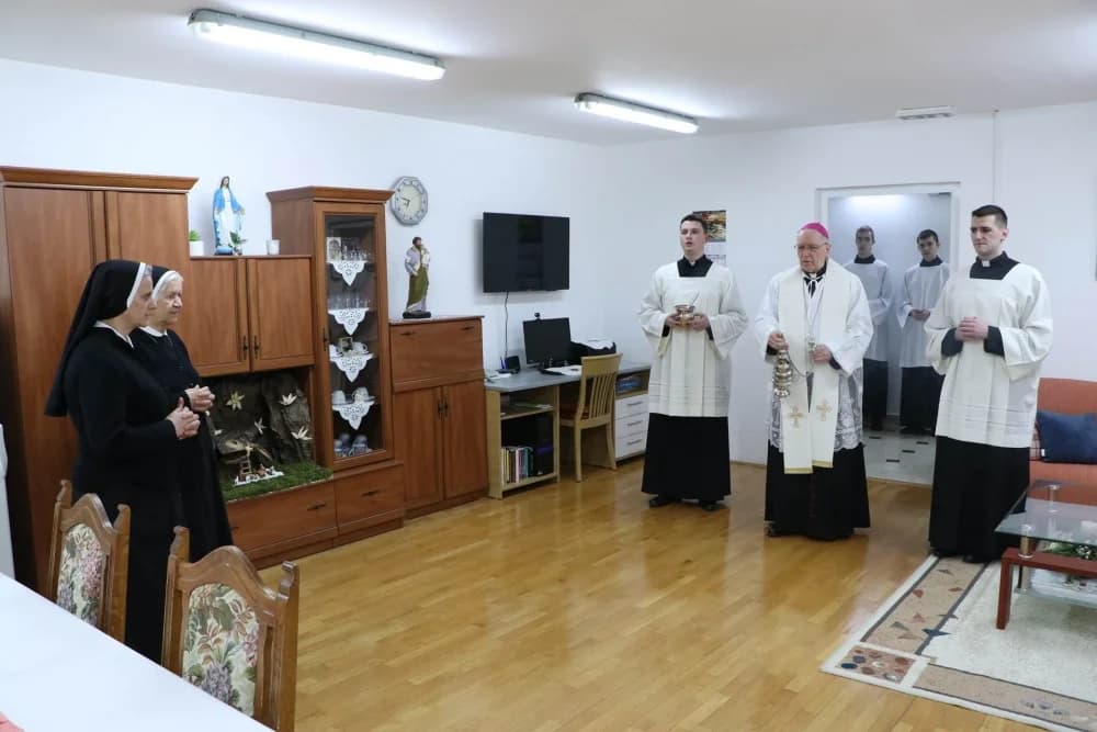 BožićnI blagoslov Doma pape Ivana Pavla II. u Požegi