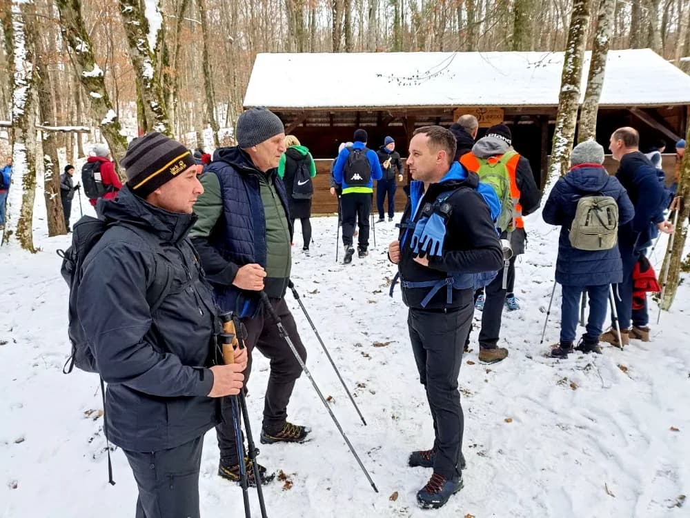 HPD GOJZERICA: 24. Zimski pohod Novskim brdom - PD Zmajevac