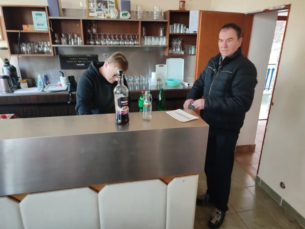 Radna akcija na Planinarskom domu ’Lapjak’ u Velikoj