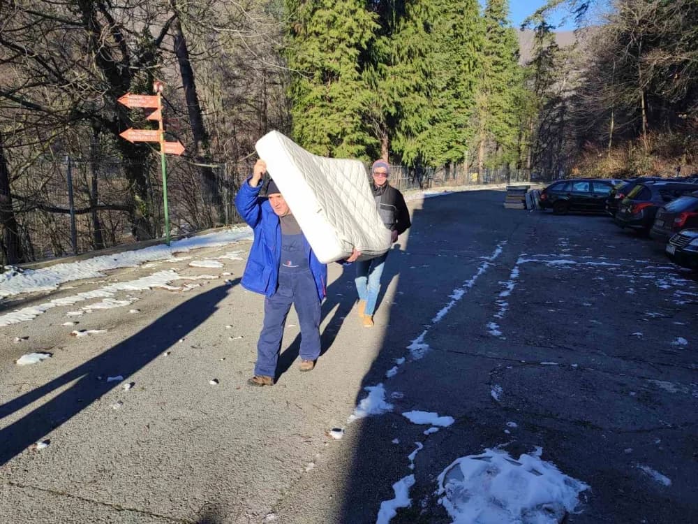 Radna akcija na Planinarskom domu ’Lapjak’ u Velikoj