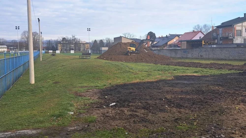 Počeli radovi na izgradnji zapadne tribine na igralištu Nogometnog kluba Slavonija