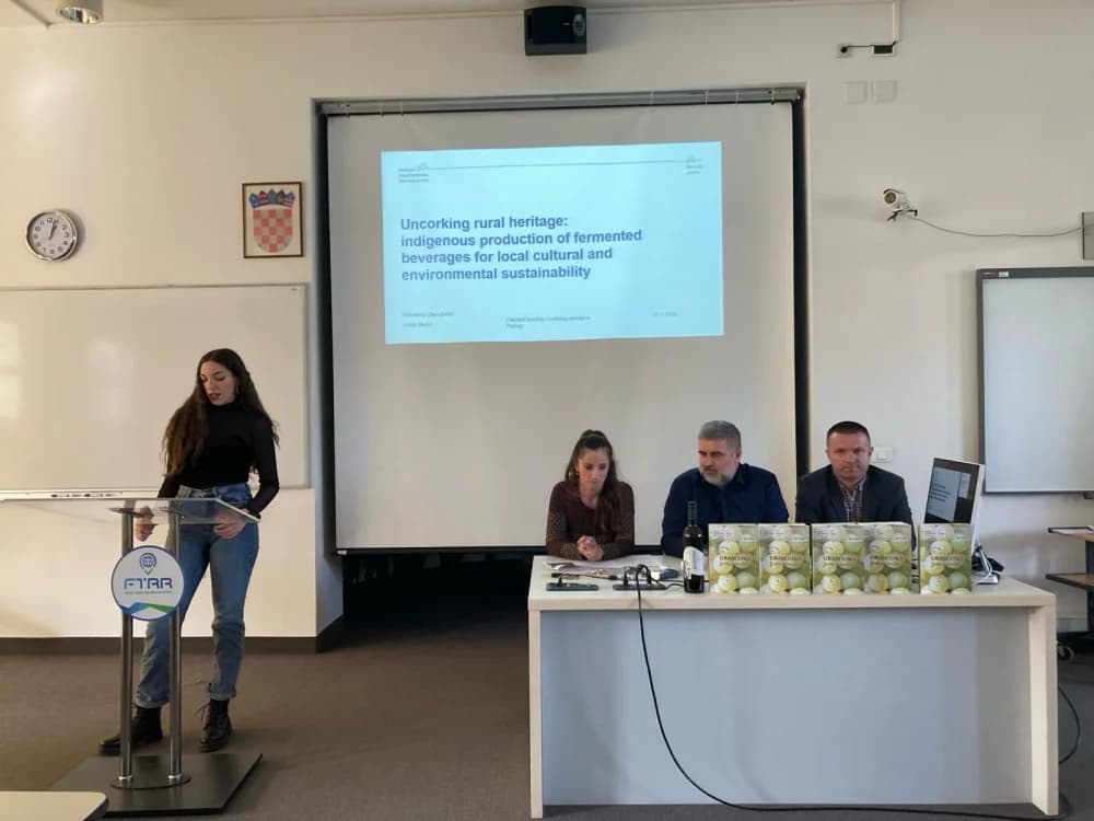 Alumni FTRR na promociji monografije ’Graševina- kraljica Slavonije’