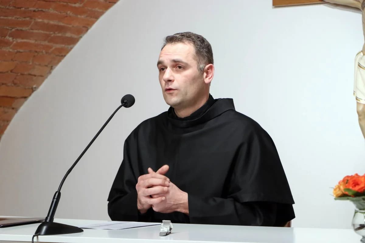 SVIJEĆNICA: Dan posvećenog života u Požegi