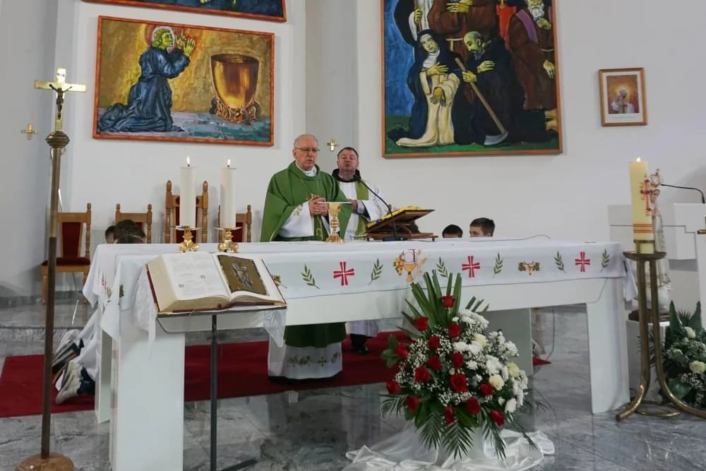 Biskup krstio peto dijete roditelja Ribić