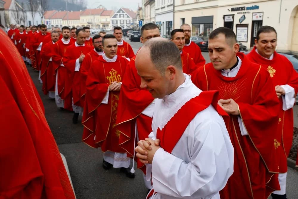 Stepičevo u Požegi i prezbitersko ređenje đakona Ivana Klarića