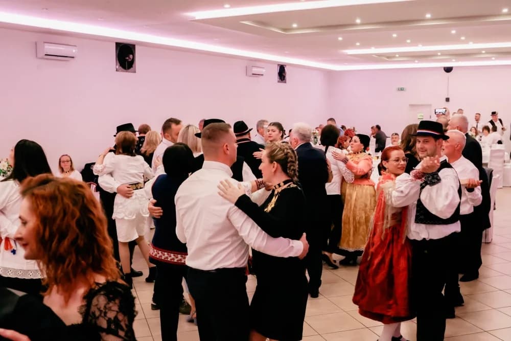 FOTO: Održano Graničarsko šokačko sijelo u Zagrađu