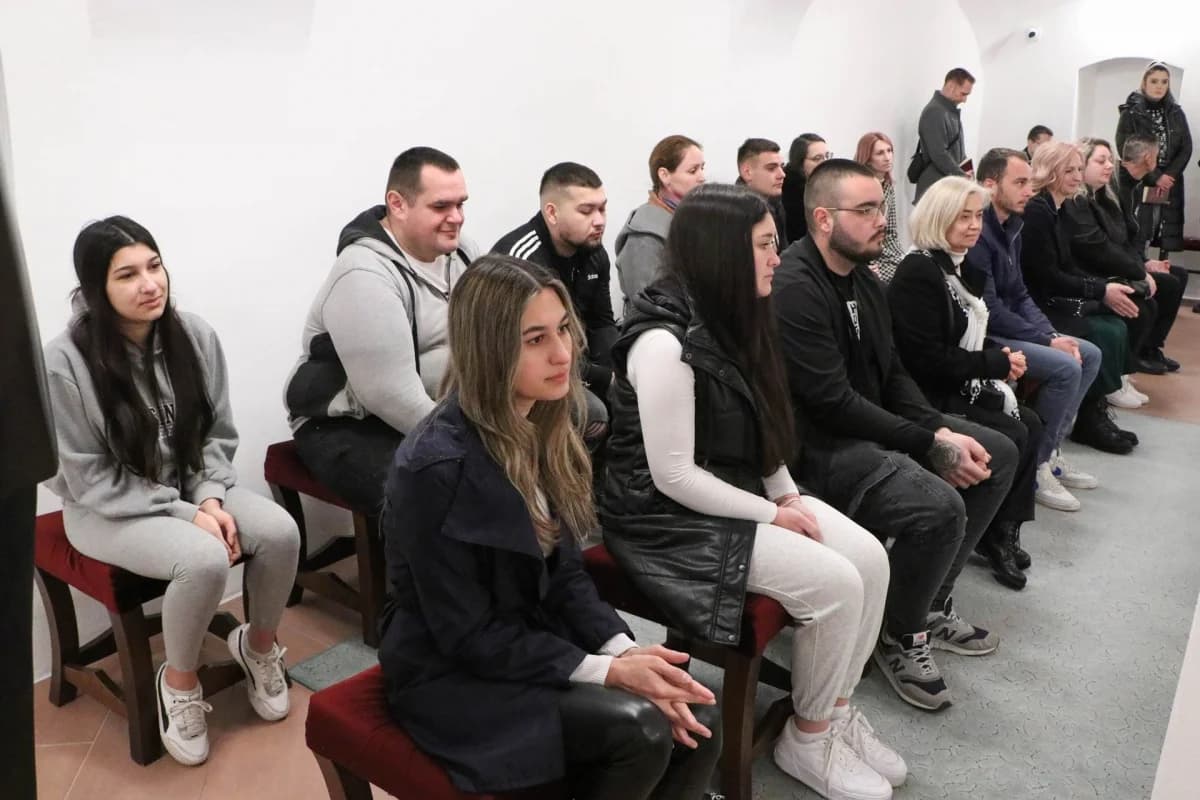 Obred upisa imena katekumena u požeškoj Katedrali