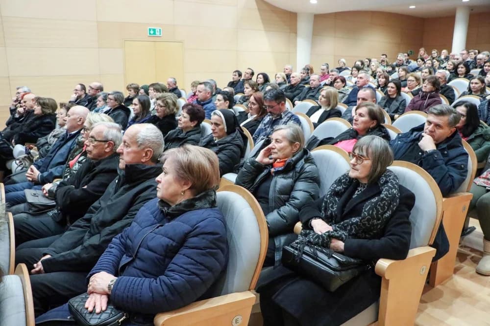 Prva korizmena tribina u Požegi