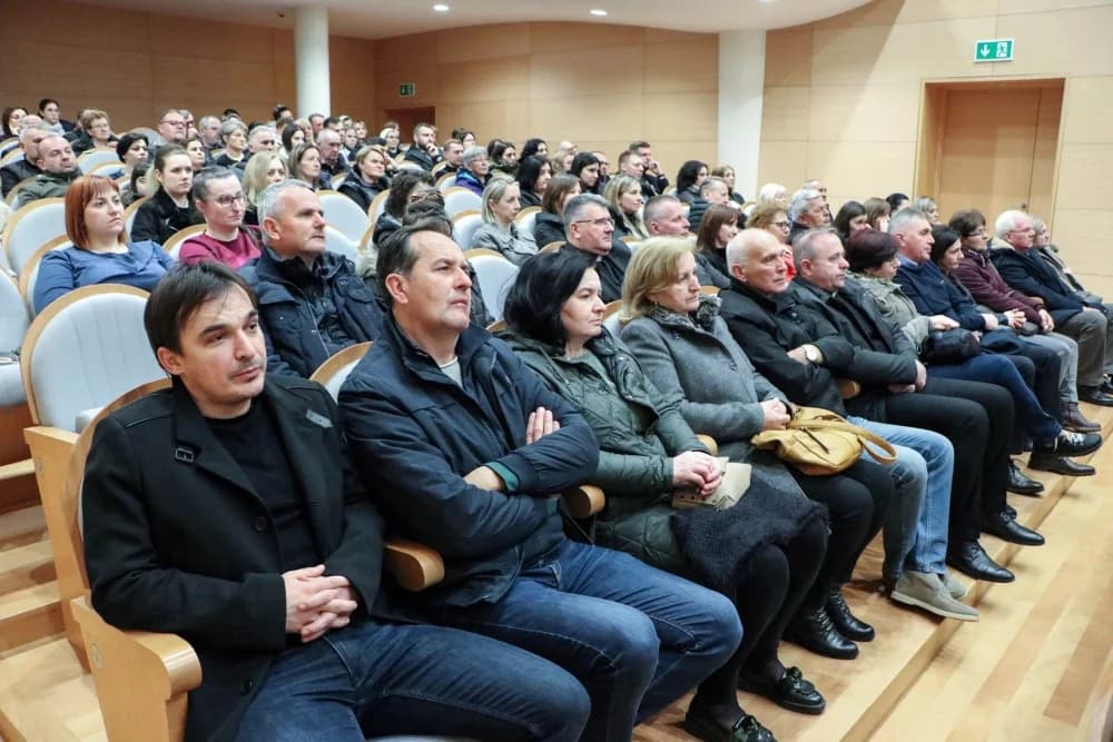 Prva korizmena tribina u Požegi