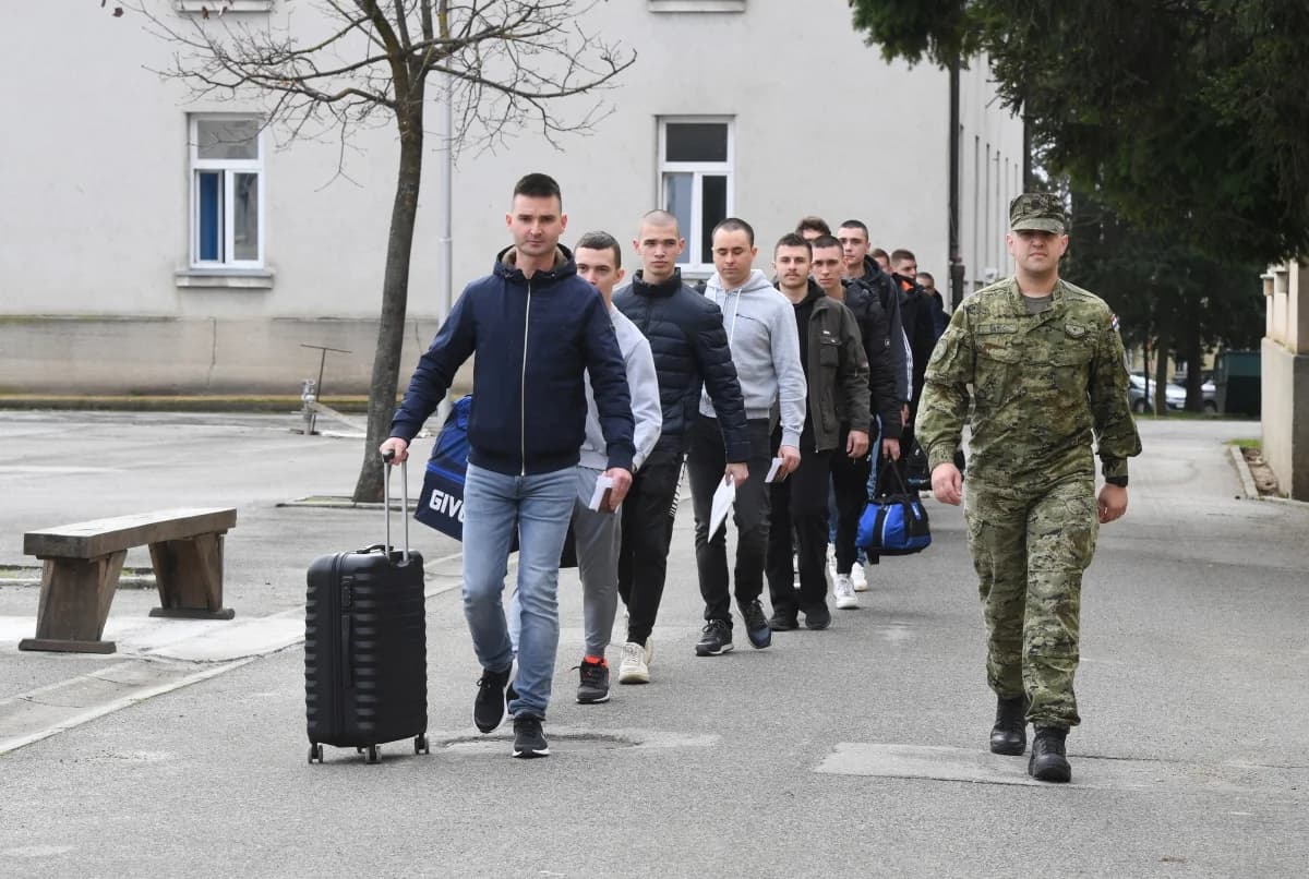 120 djevojaka i mladića stiglo u Požegu na dragovoljnu obuku