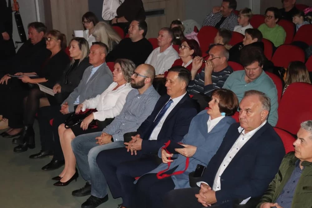 Pjesma i domoljublje: Peto izdanje Dječjeg festivala „Croatio iz duše te ljubim“