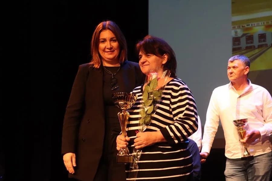 Karlo Grgurić, Emilija Podrug i Željka Peška su najbolji sportaši Požege. Pogledajte popis ostalih nagrađenih sportaša