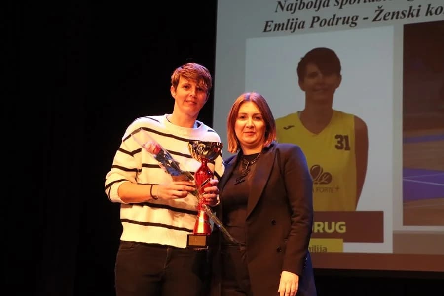 Karlo Grgurić, Emilija Podrug i Željka Peška su najbolji sportaši Požege. Pogledajte popis ostalih nagrađenih sportaša
