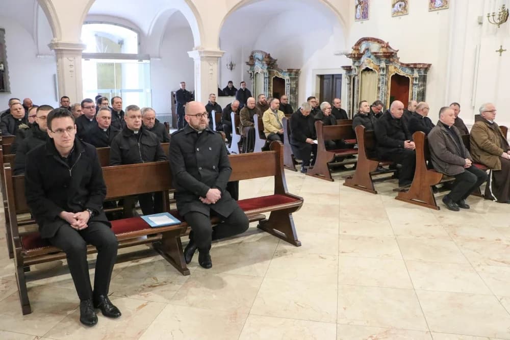Korizmena duhovna obnova za svećenike i đakone u Požeškoj biskupiji