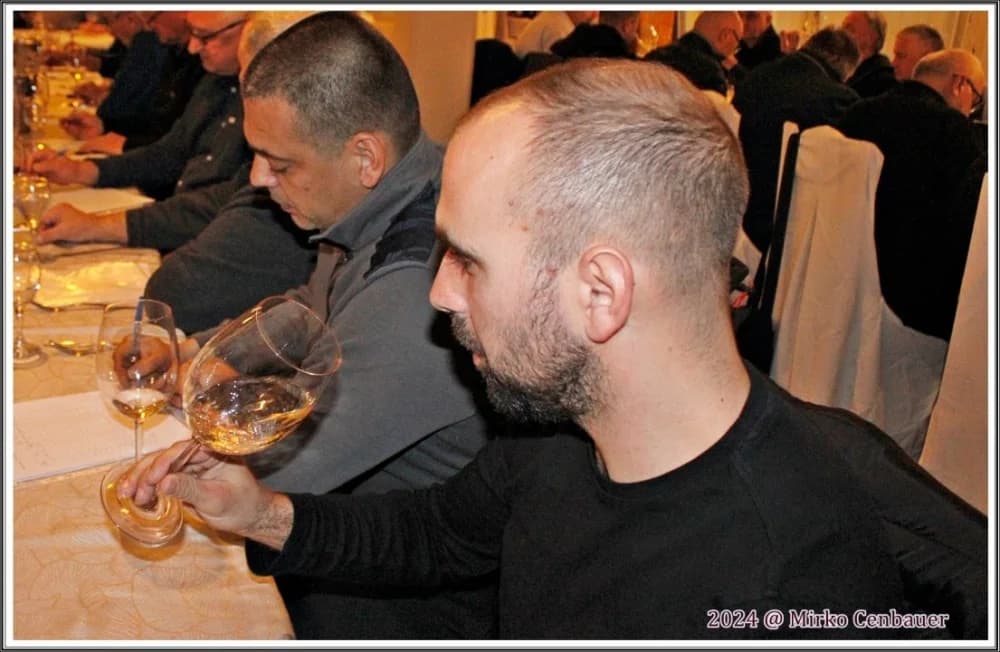 Ribarska kuća Lukač: Završna večer u ocjenjivanju vina