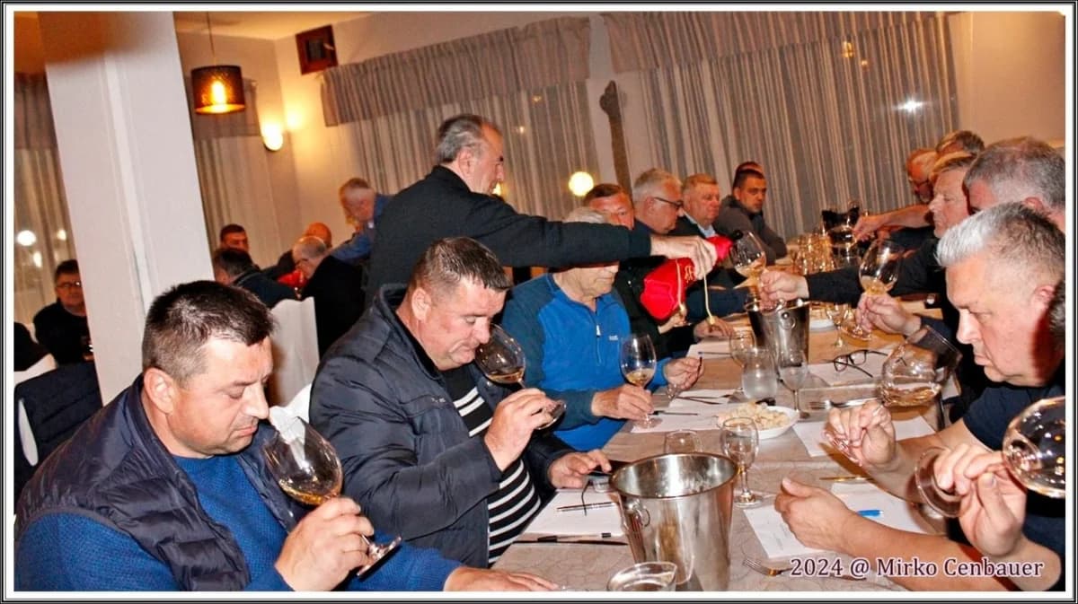Ribarska kuća Lukač: Završna večer u ocjenjivanju vina