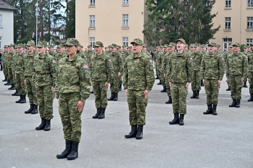 POŽEGA: Na vjernost Domovini prisegnulo 116 ročnica i ročnika Hrvatske vojske
