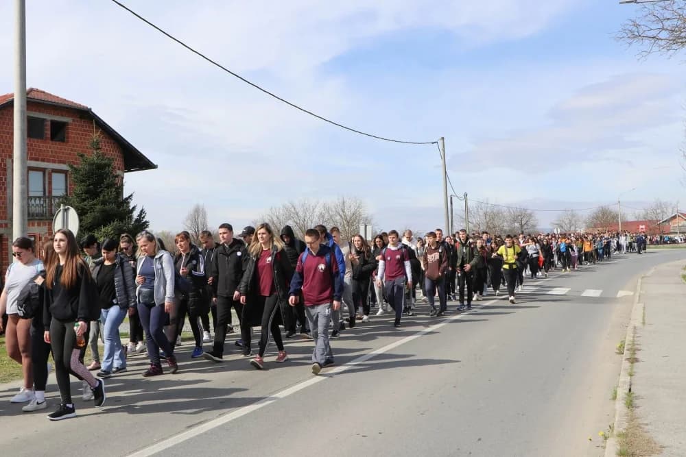 Velika fotogalerija  XXV. križog puta mladih Požeške biskupije