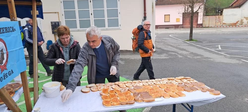 FOTO: 7. Obiteljski izlet povodom Dana Grada Požege - Grgureva