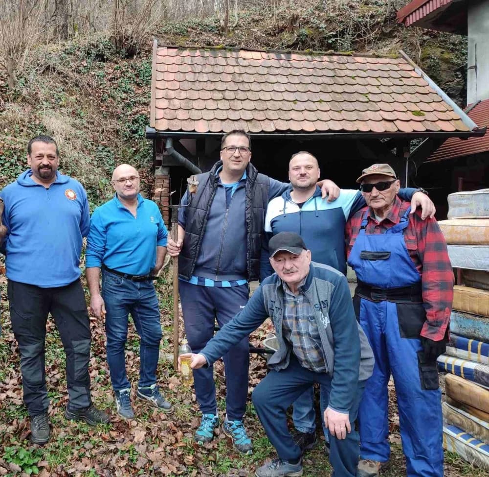 Radna akcija povodom 42. ’Papučkih jaglaca’ u Velikoj