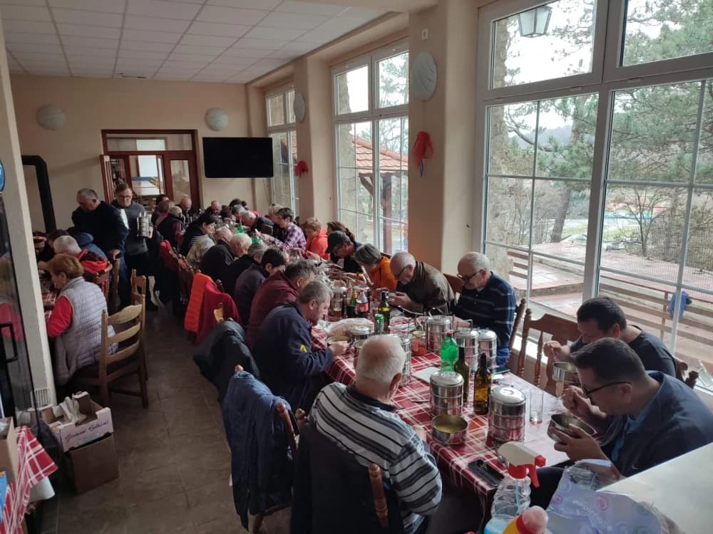 Radna akcija povodom 42. ’Papučkih jaglaca’ u Velikoj