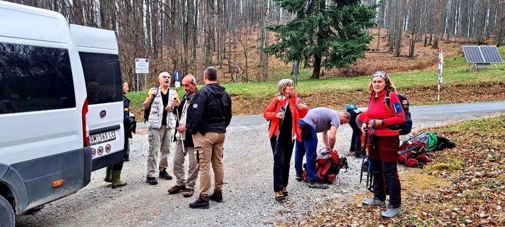 FOTO: Najvišim vrhovima Papuka - PD Kablar Čačak