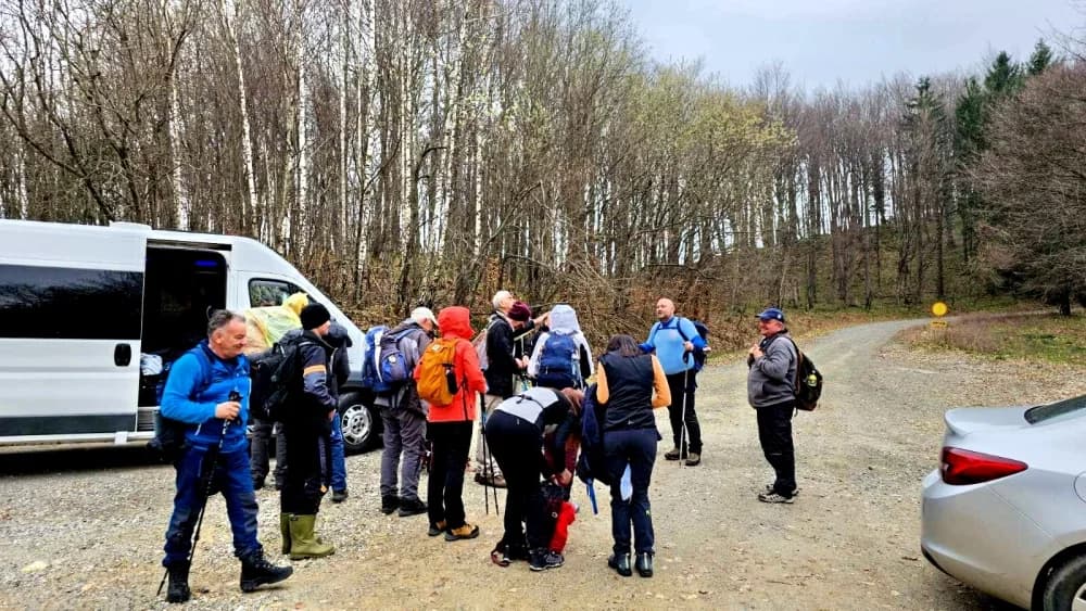 FOTO: Najvišim vrhovima Papuka - PD Kablar Čačak