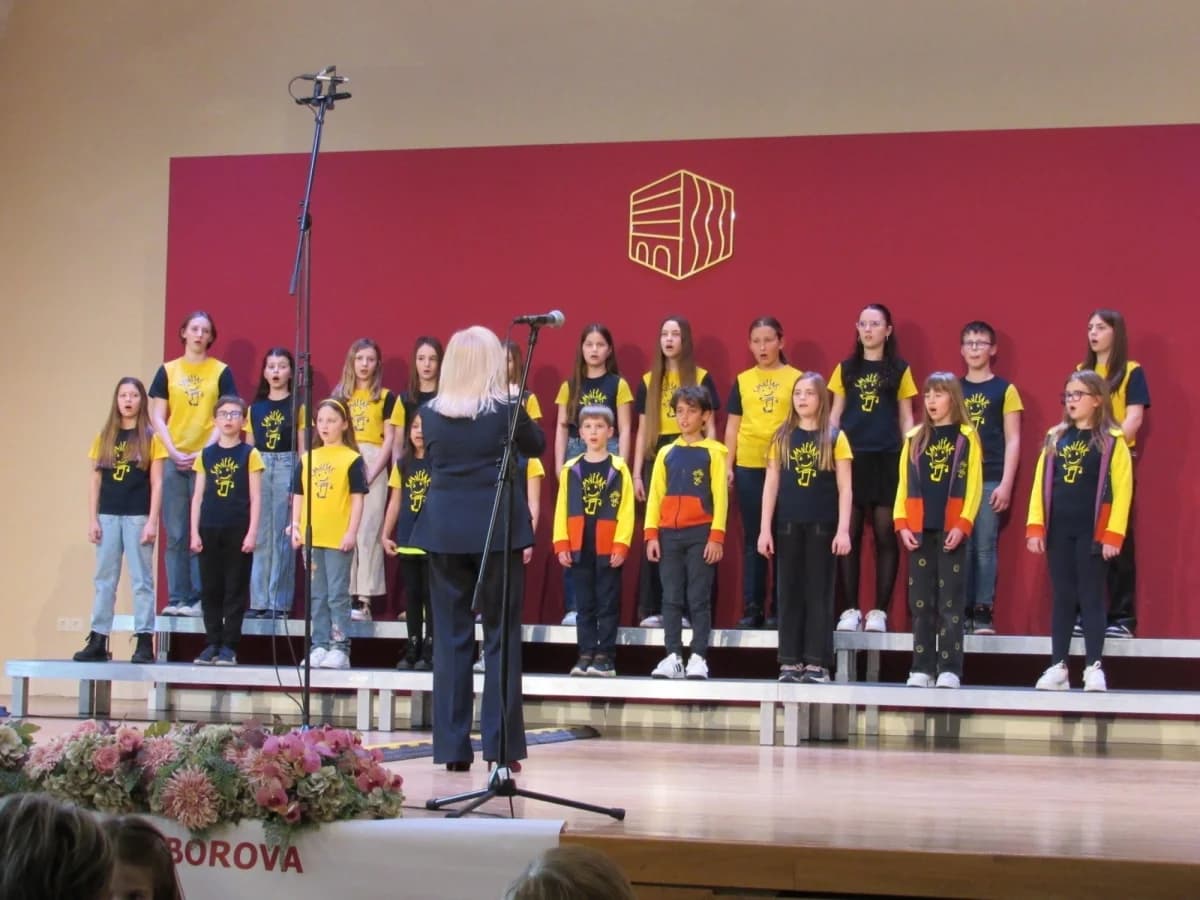 850 mladih pjevača odmjerilo vještine na Međunarodnom natjecanju Vallis aurea cantat u Požegi
