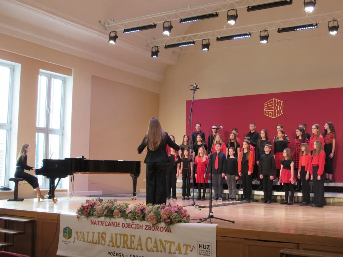 850 mladih pjevača odmjerilo vještine na Međunarodnom natjecanju Vallis aurea cantat u Požegi