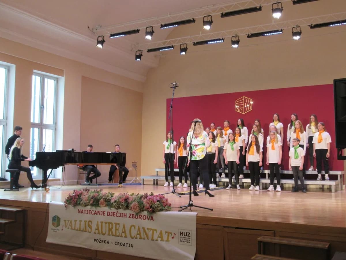 850 mladih pjevača odmjerilo vještine na Međunarodnom natjecanju Vallis aurea cantat u Požegi