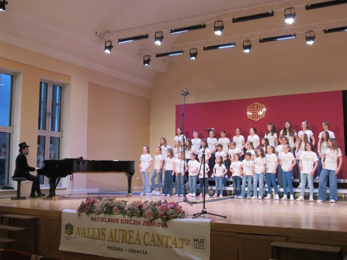 850 mladih pjevača odmjerilo vještine na Međunarodnom natjecanju Vallis aurea cantat u Požegi