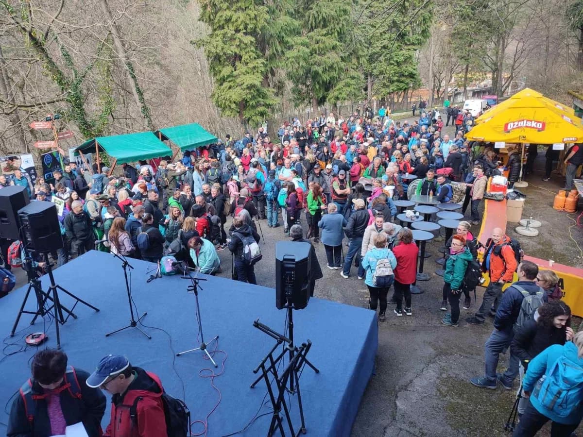 FOTO: Uspješno održani 42. Papučki jaglaci u Velikoj