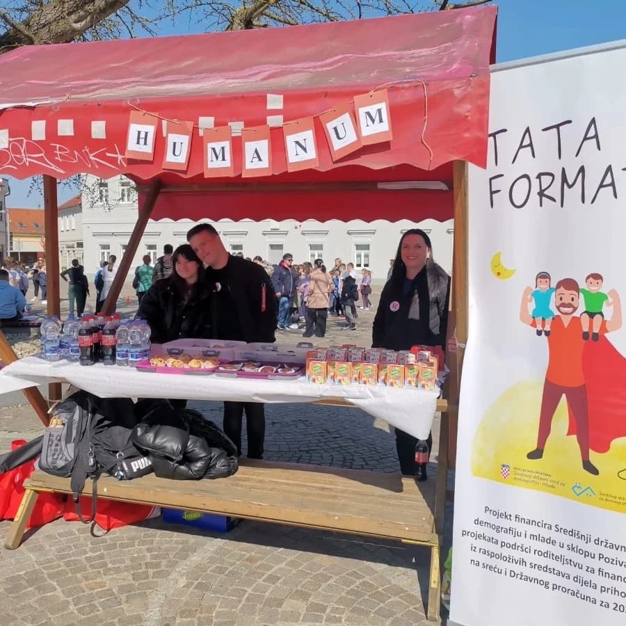 FOTO: Udruga Humanum obilježila Dan očeva