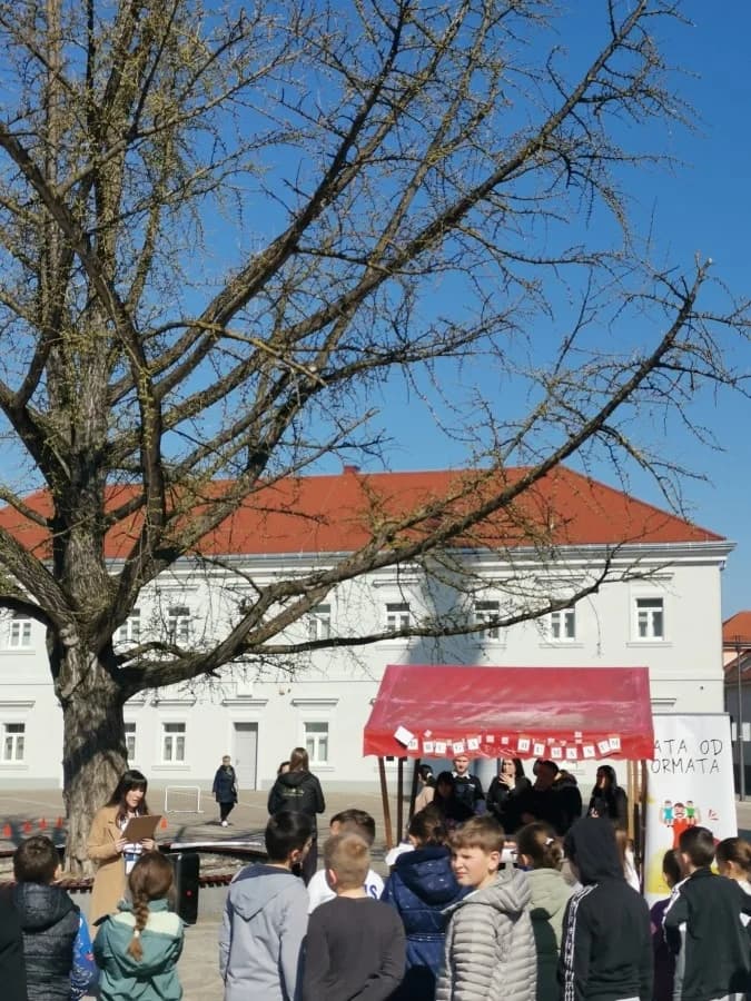 FOTO: Udruga Humanum obilježila Dan očeva