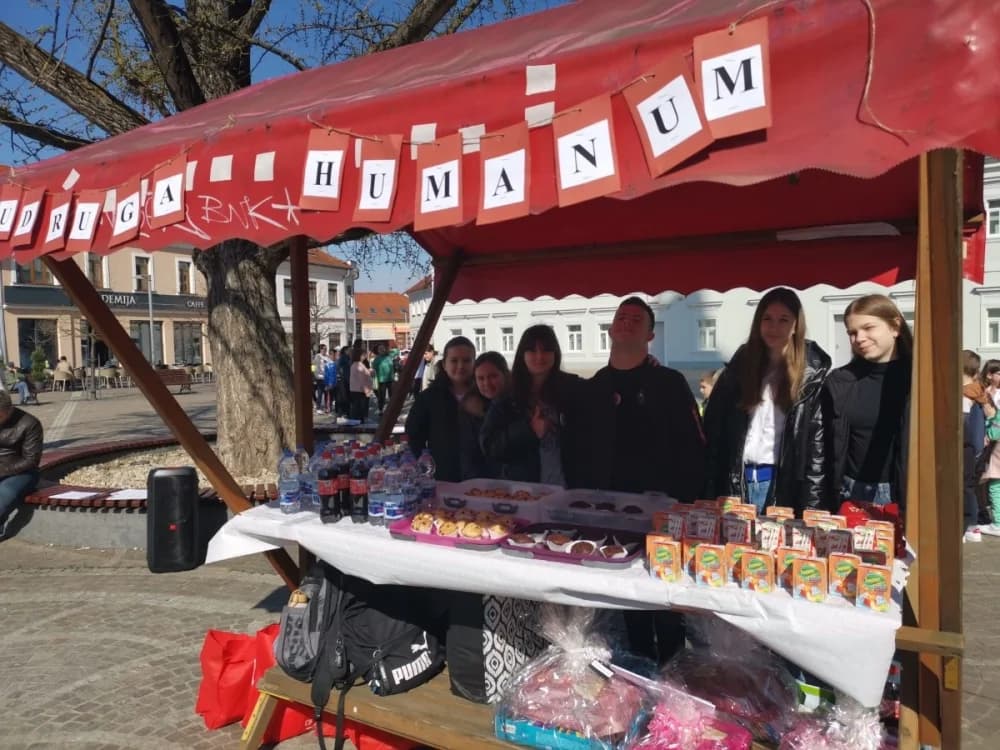 FOTO: Udruga Humanum obilježila Dan očeva