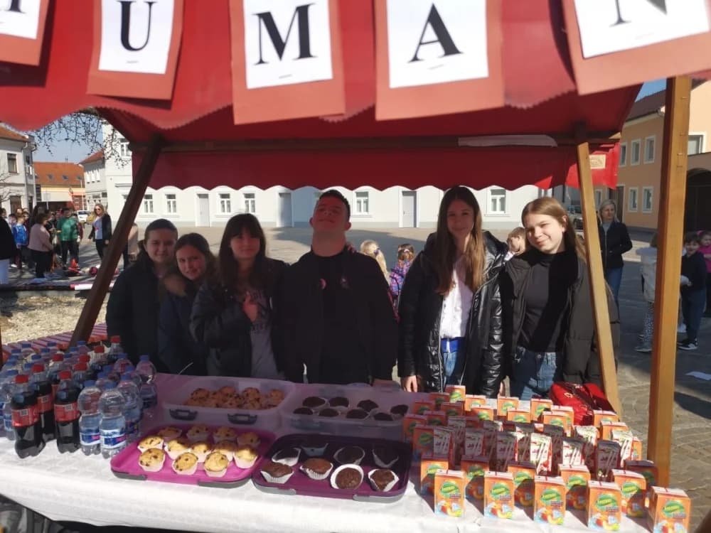 FOTO: Udruga Humanum obilježila Dan očeva