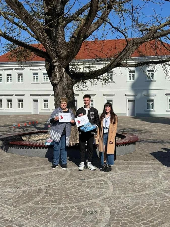 FOTO: Udruga Humanum obilježila Dan očeva